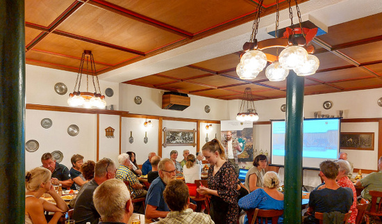 Besuch der Fachstelle Wolf des Sächsischen Landesamt für Umwelt, Landwirtschaft und Geologie. Foto: Berthold Löckelt